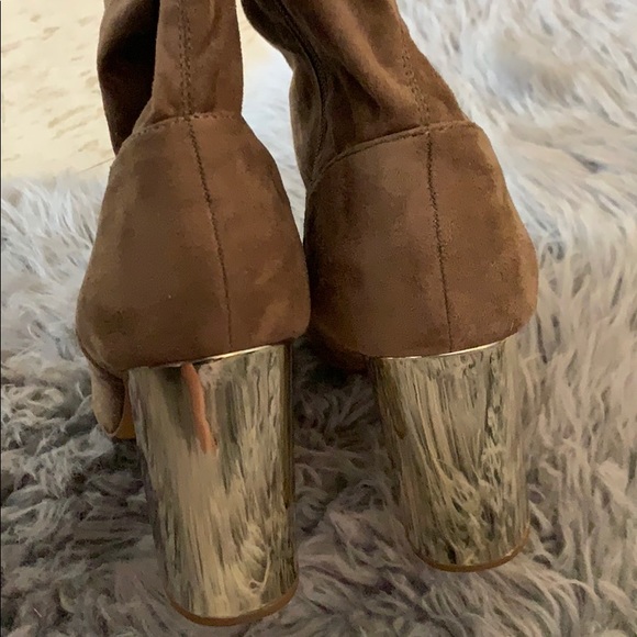 Booties - Picture 3 of 4